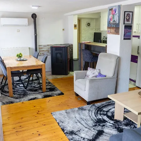 Lejla Holiday home