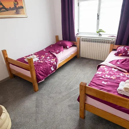 Lejla *